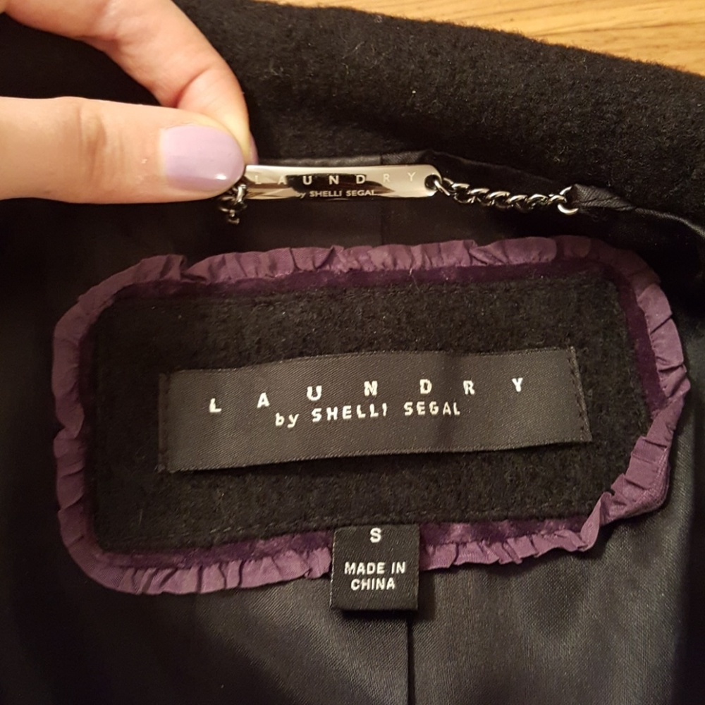 Coat - Picture 3 of 8